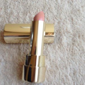 Dolce  &  Gabbana  lipstick